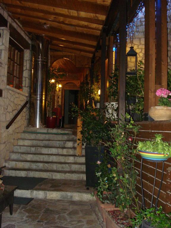 Hotel Koziakas Elati  ภายนอก รูปภาพ